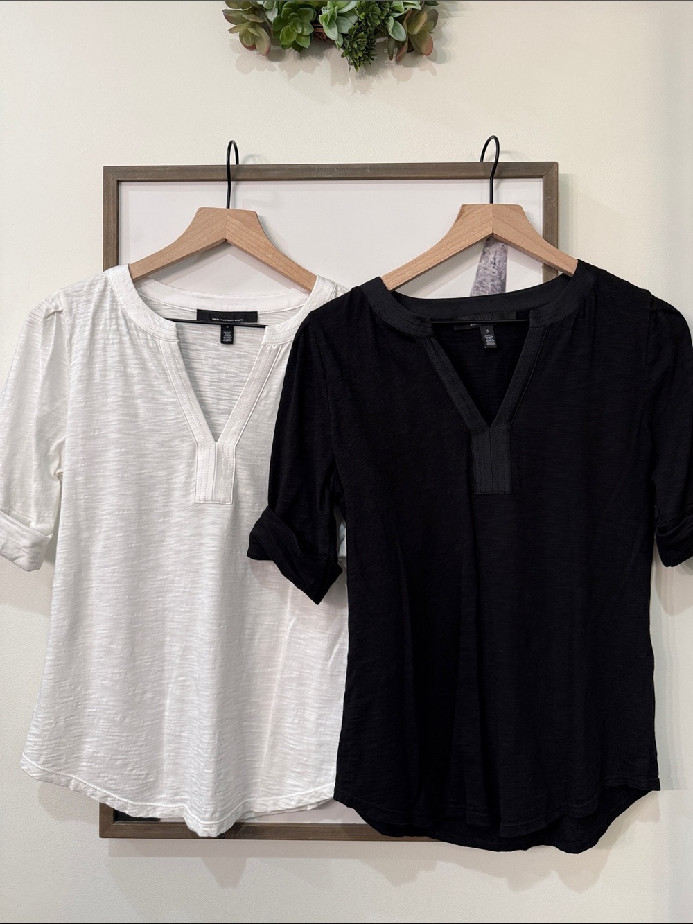 🖤🐼🤍White House Black Market Pleated Sleeve Tee Shirts, set of 2